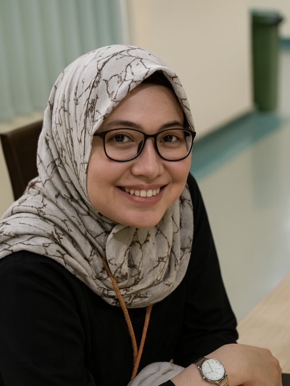 Dr. Putri Ayuni Salindri